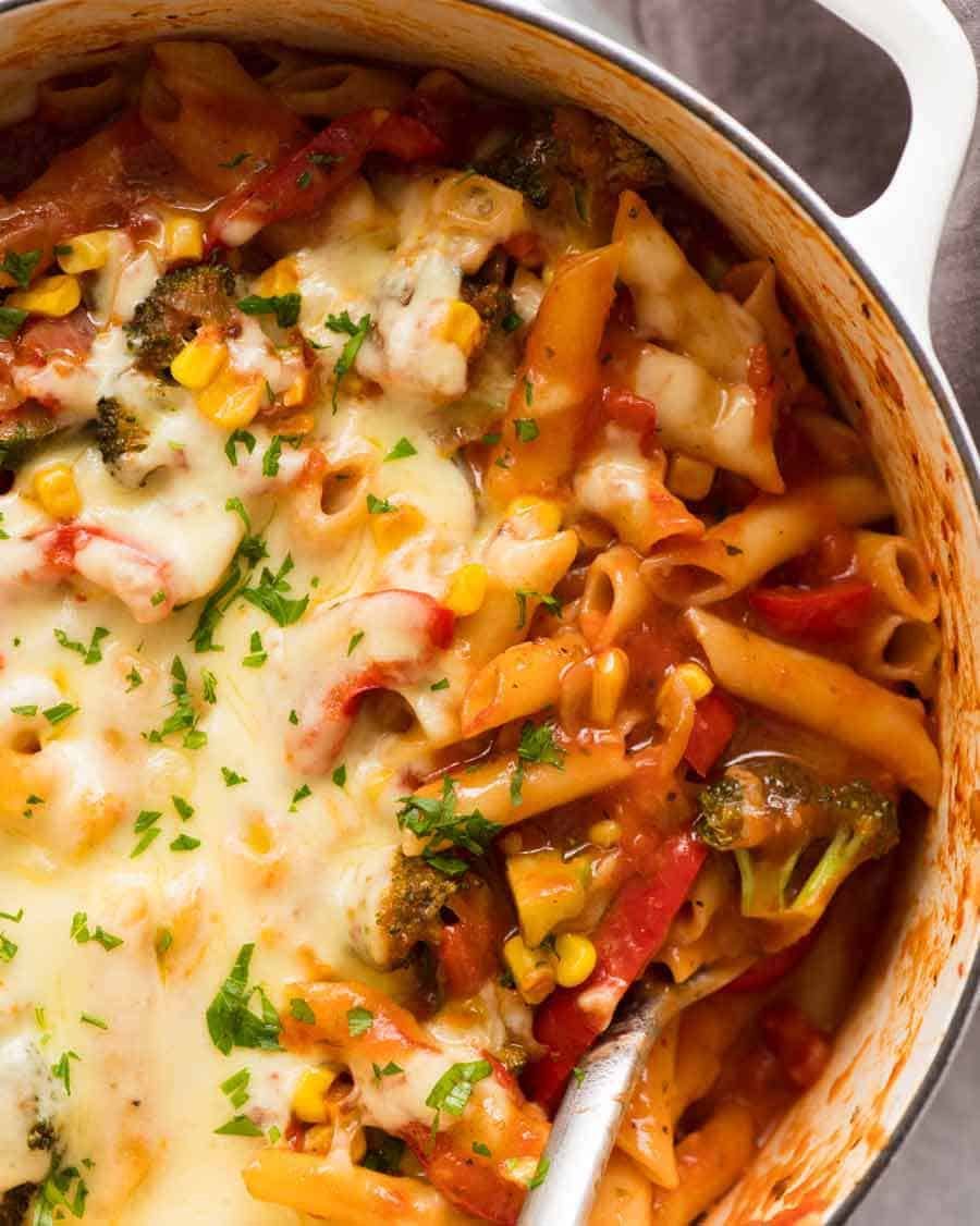 Fast & Flavorful: Quick Vegetarian One-Pot Pastas in 30 Minutes